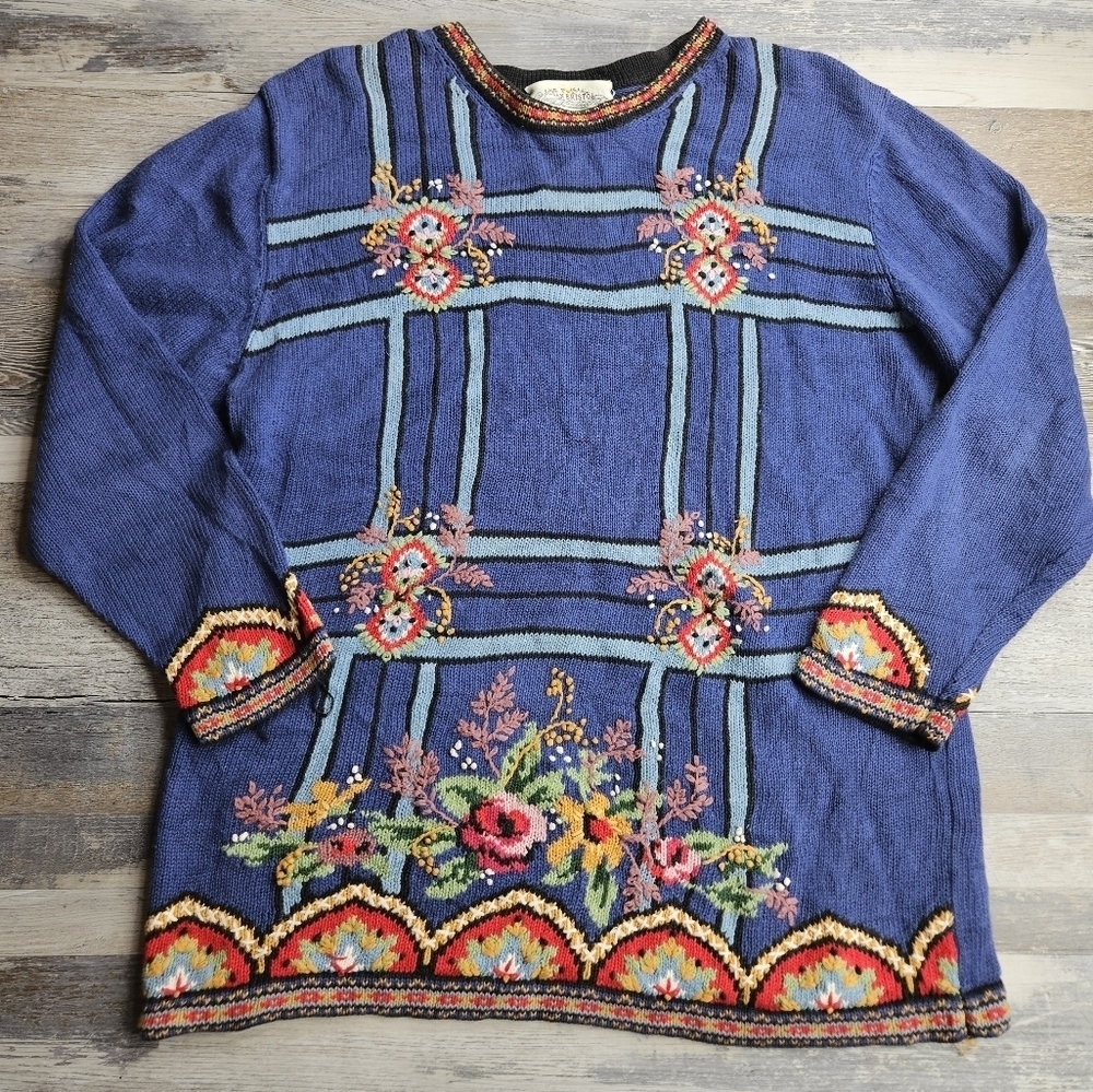Susan Bristol VINTAGE Women's sweater Floral Embroidery Crew Neck Medium
